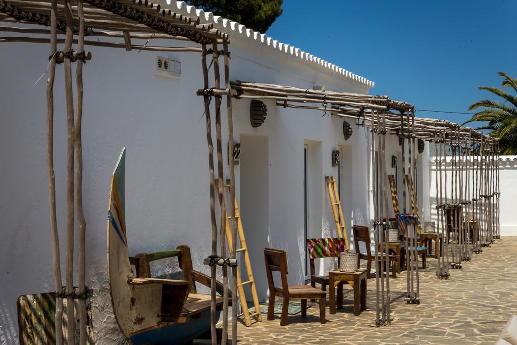 Ibizazen Hotel Santa Eularia des Riu Luaran gambar