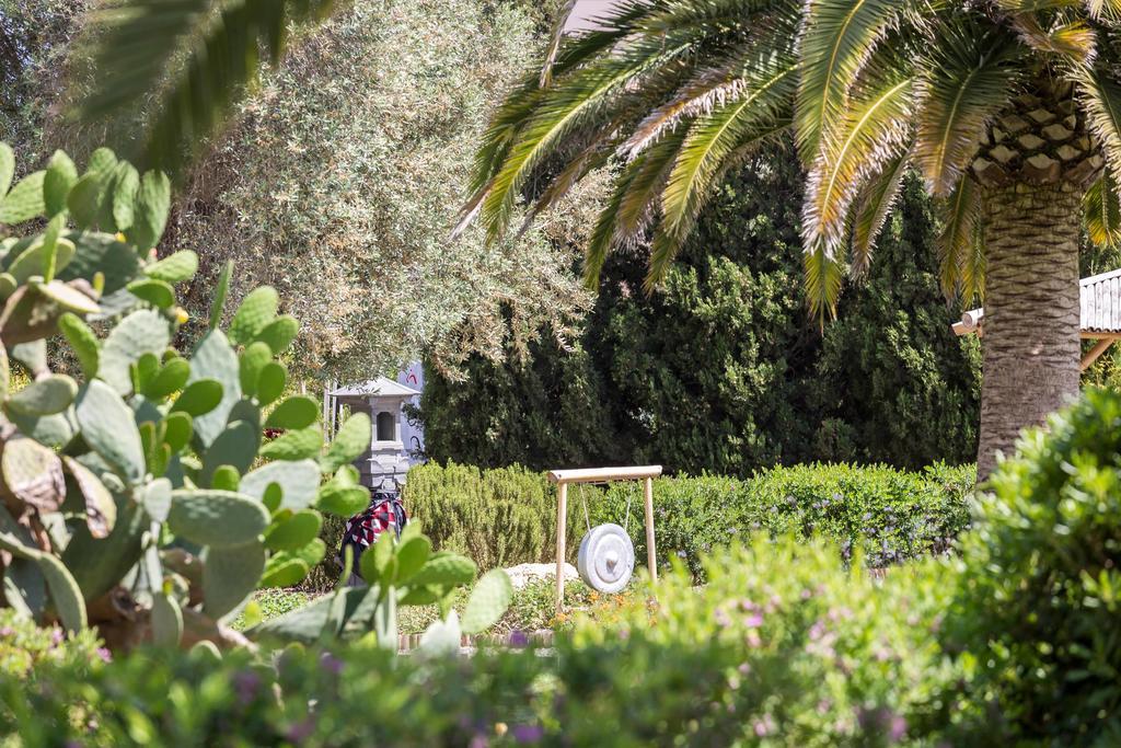 Ibizazen Hotel Santa Eularia des Riu Luaran gambar