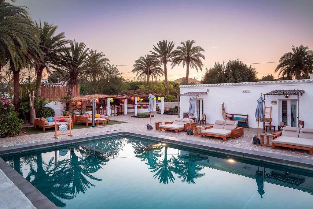 Ibizazen Hotel Santa Eularia des Riu Luaran gambar