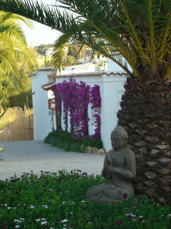 Ibizazen Hotel Santa Eularia des Riu Luaran gambar