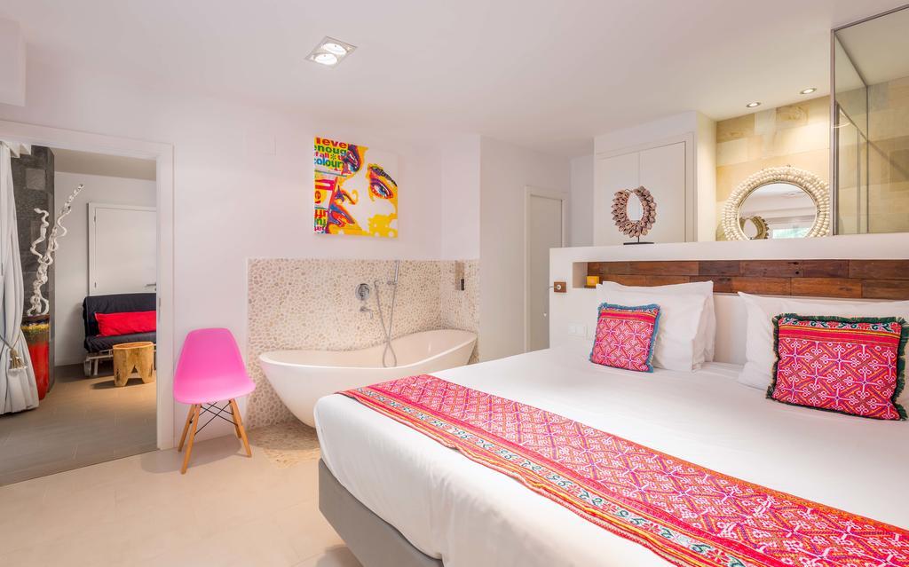 Ibizazen Hotel Santa Eularia des Riu Luaran gambar