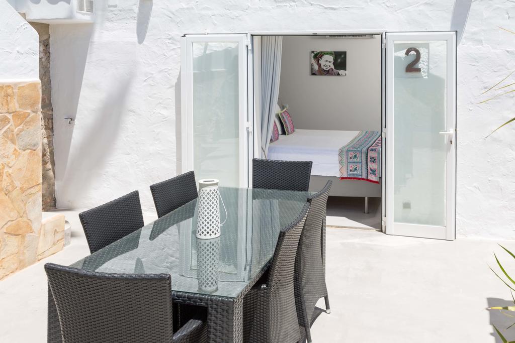 Ibizazen Hotel Santa Eularia des Riu Luaran gambar