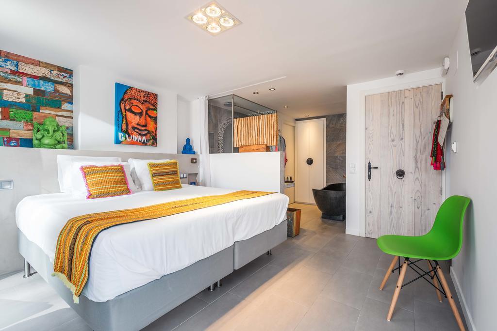 Ibizazen Hotel Santa Eularia des Riu Luaran gambar