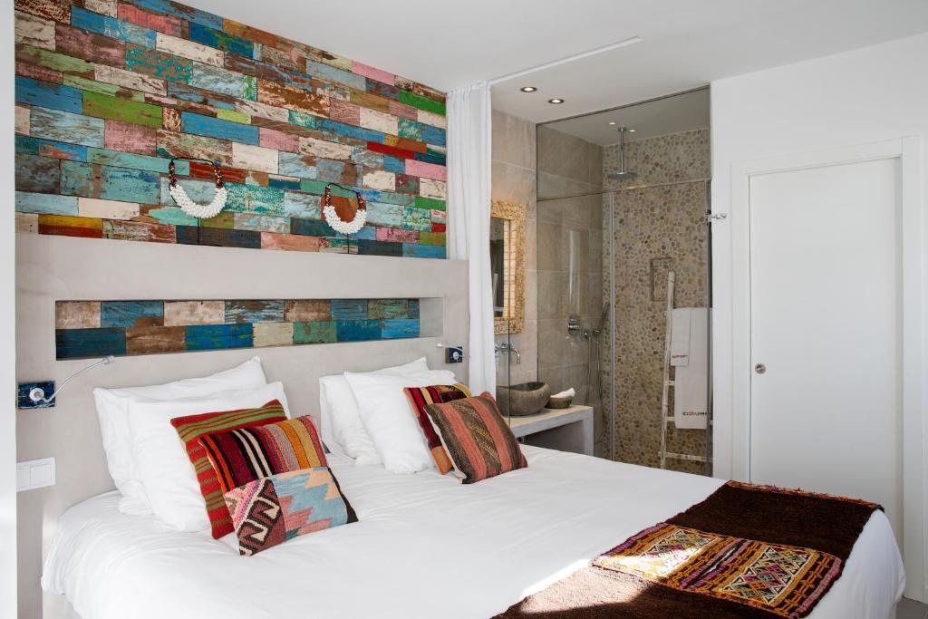Ibizazen Hotel Santa Eularia des Riu Luaran gambar